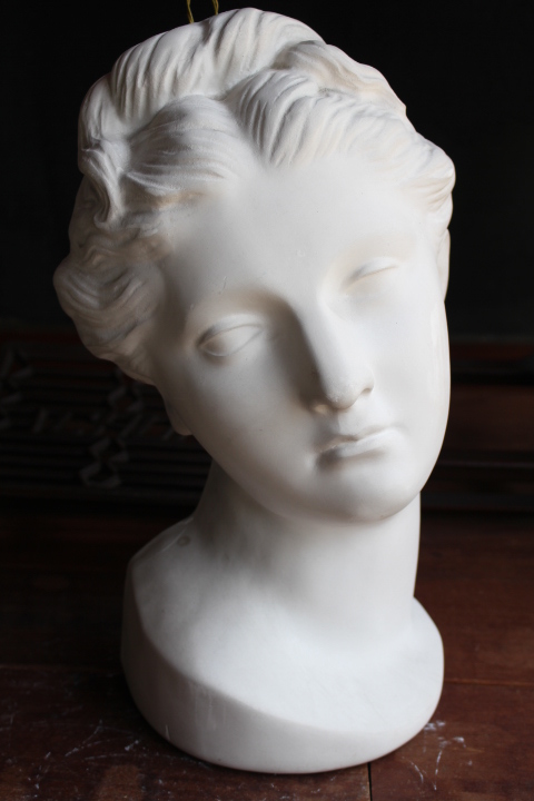 ダイアナ半面 石膏像 | 古道具・古絵本 弥哉 ゃゃ